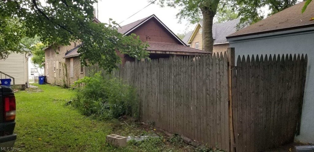 Mcintosh - Residential Income