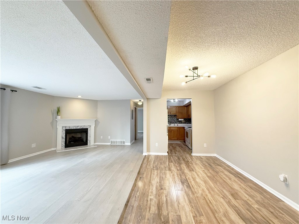 Hidden Creek Condo - Residential