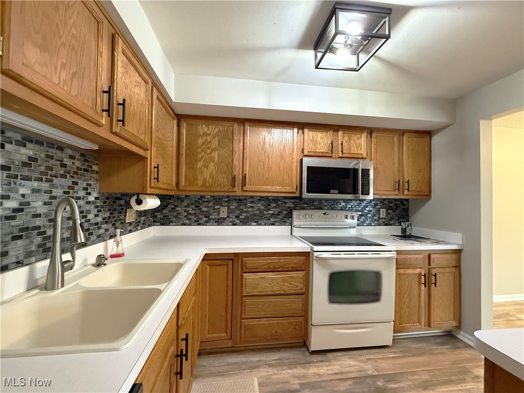 Hidden Creek Condo - Residential