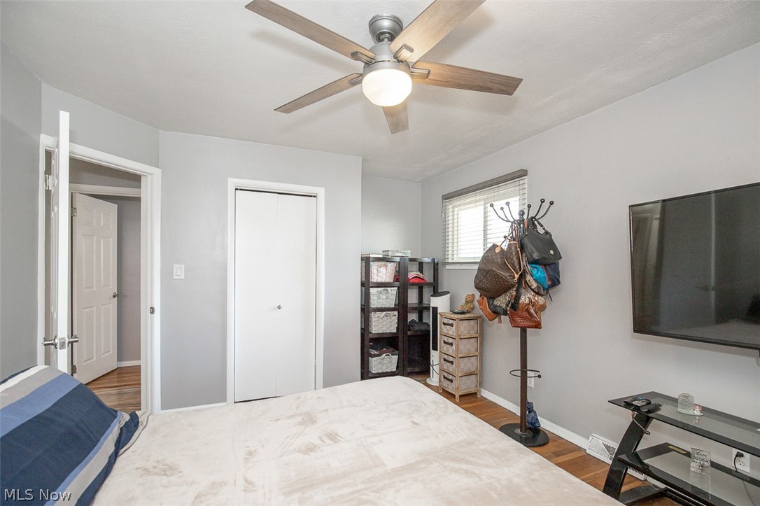 Knight-Norris-Gibbs Cos May-F - Residential