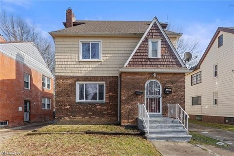 Multifamily For Rent - 876 Eloise Drive #LOWER<br/> Cleveland Heights, OH 44112