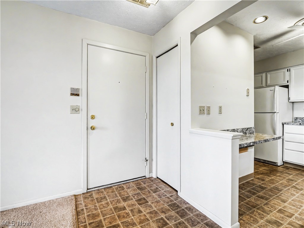 Cherry Ridge Condos - Residential