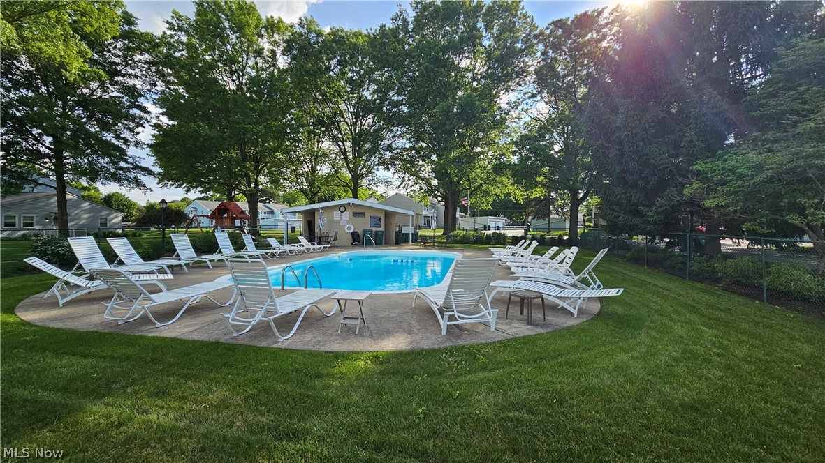 Fairway Villas Condo - Residential