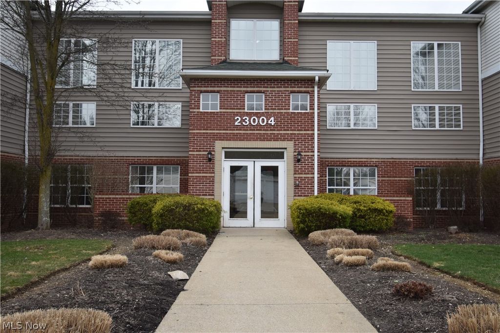 Photo of 23004 Chandlers Lane #4-344, Olmsted Falls, OH 44138 (MLS # 5186887)