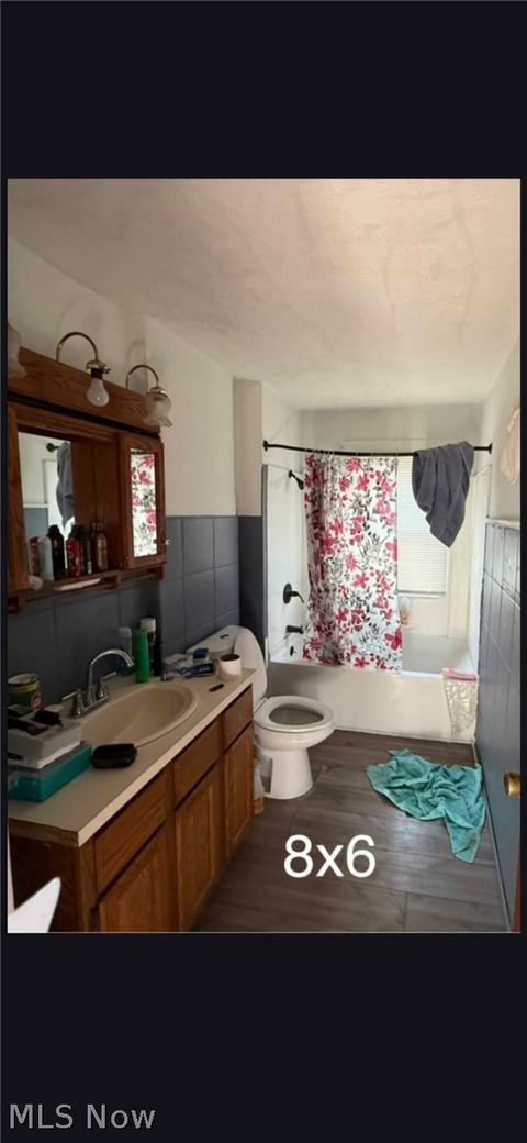 Tiny photo for 12410 Gruss Avenue, Cleveland, OH 44108 (MLS # 5203112)