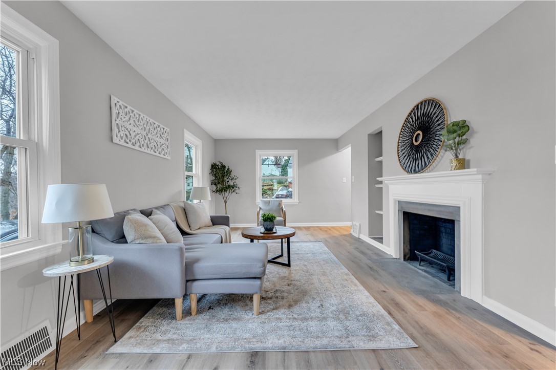 Euclid Villas - Residential