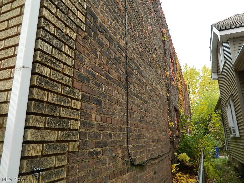 Jankovsky & Bubnas - Commercial Sale