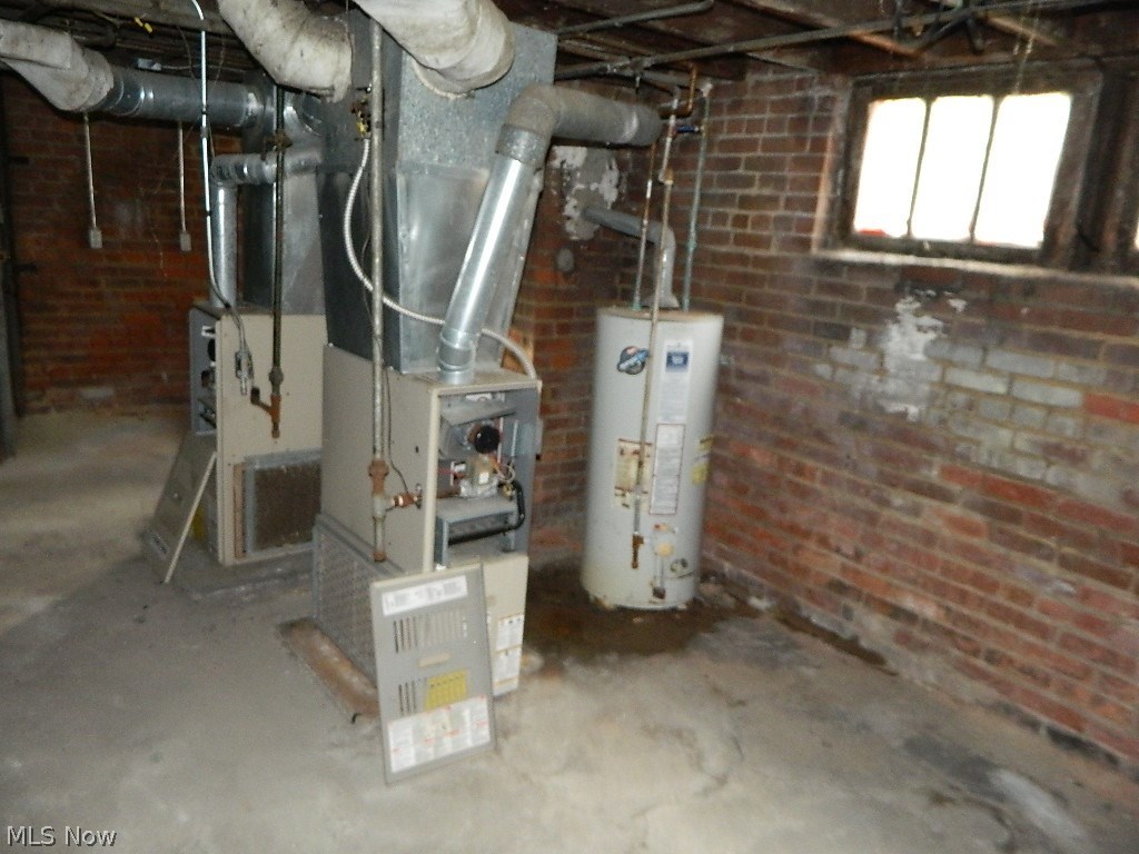 Jankovsky & Bubnas - Commercial Sale