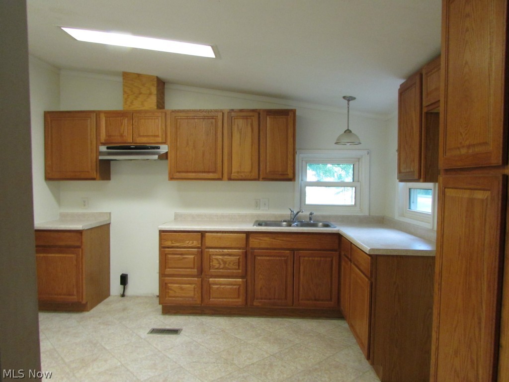 Village/Clinton - Residential