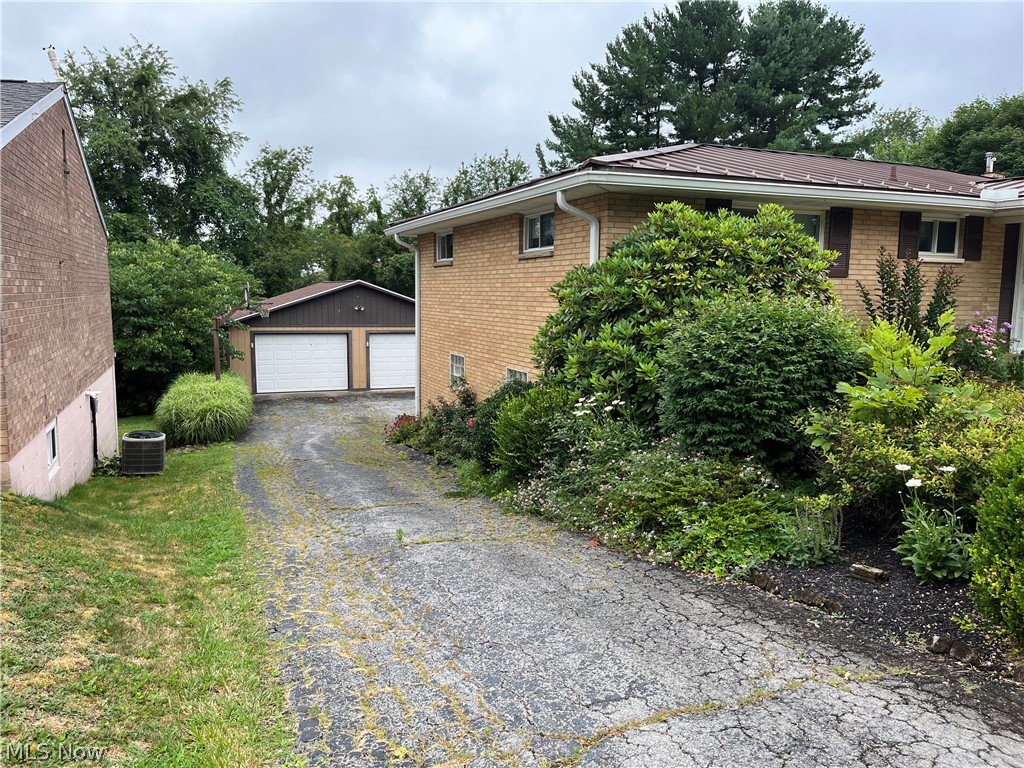 Brentwood Estates Second Add - Residential