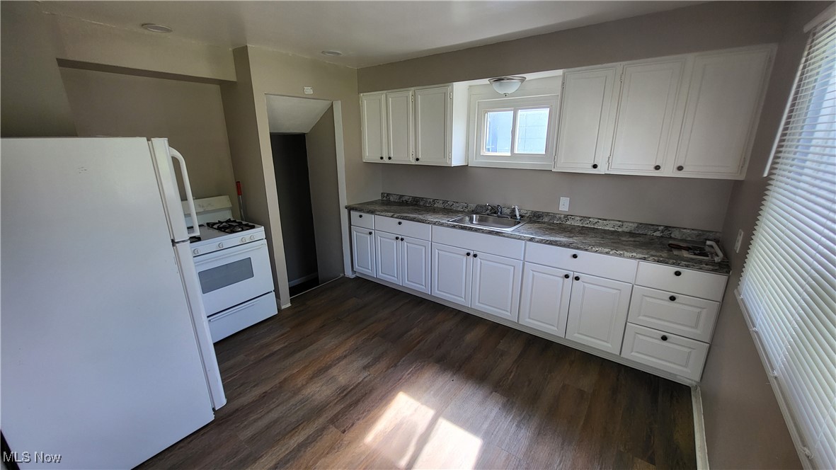 Cleveland, Ohio 44128, United States, 3 Bedrooms Bedrooms, ,1 BathroomBathrooms,Residential,Active,112834