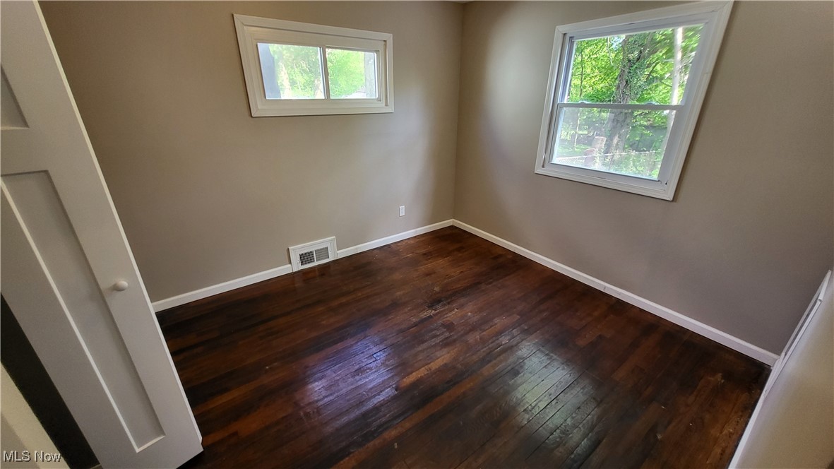Cleveland, Ohio 44128, United States, 3 Bedrooms Bedrooms, ,1 BathroomBathrooms,Residential,Active,112834