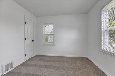 Tiny photo for 67 Pierce Avenue, Cuyahoga Falls, OH 44221 (MLS # 5210429)
