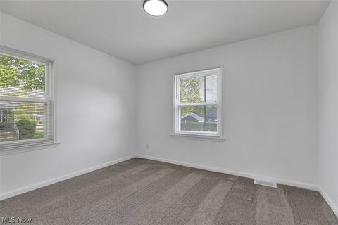 Tiny photo for 67 Pierce Avenue, Cuyahoga Falls, OH 44221 (MLS # 5210429)
