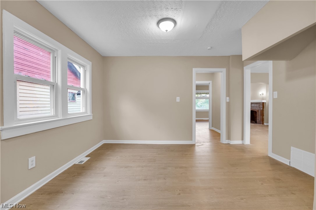 Cranwood Land Companys 01 - Residential Lease