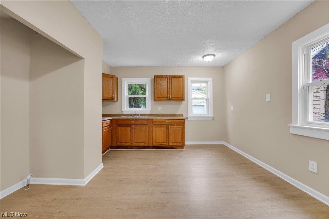 Cranwood Land Companys 01 - Residential Lease