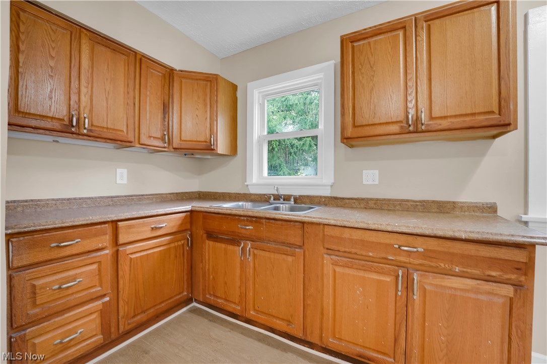 Cranwood Land Companys 01 - Residential Lease