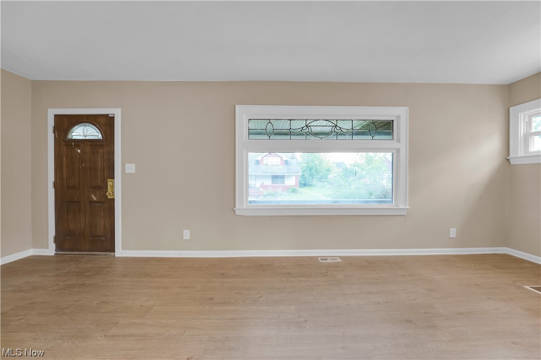 Cranwood Land Companys 01 - Residential Lease