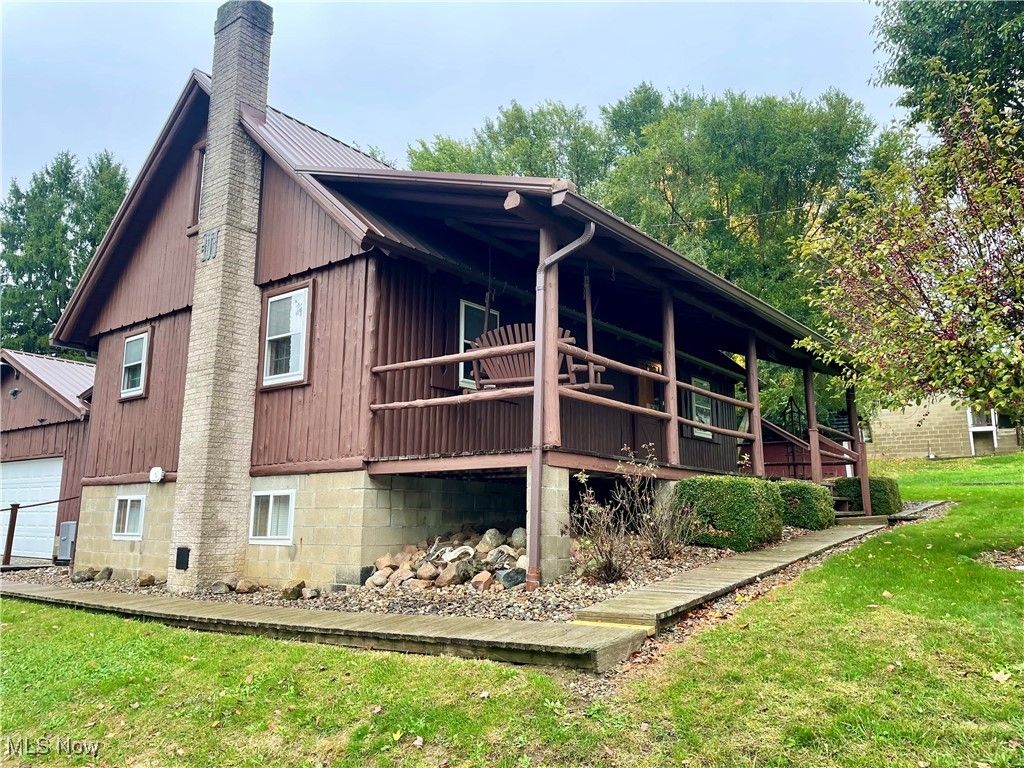 Photo of 121 East Marion Street, Nashville, OH 44661 (MLS # 5164013)