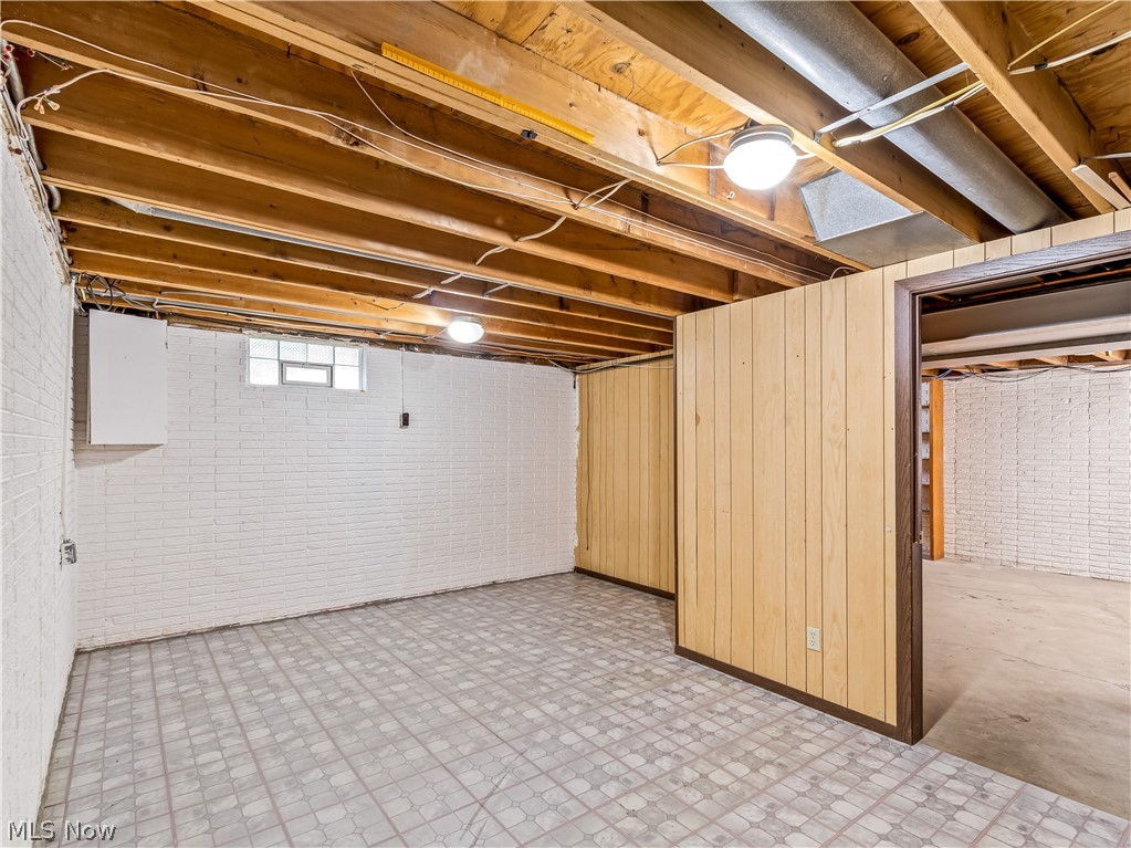 Twinbrook Manor - Residential