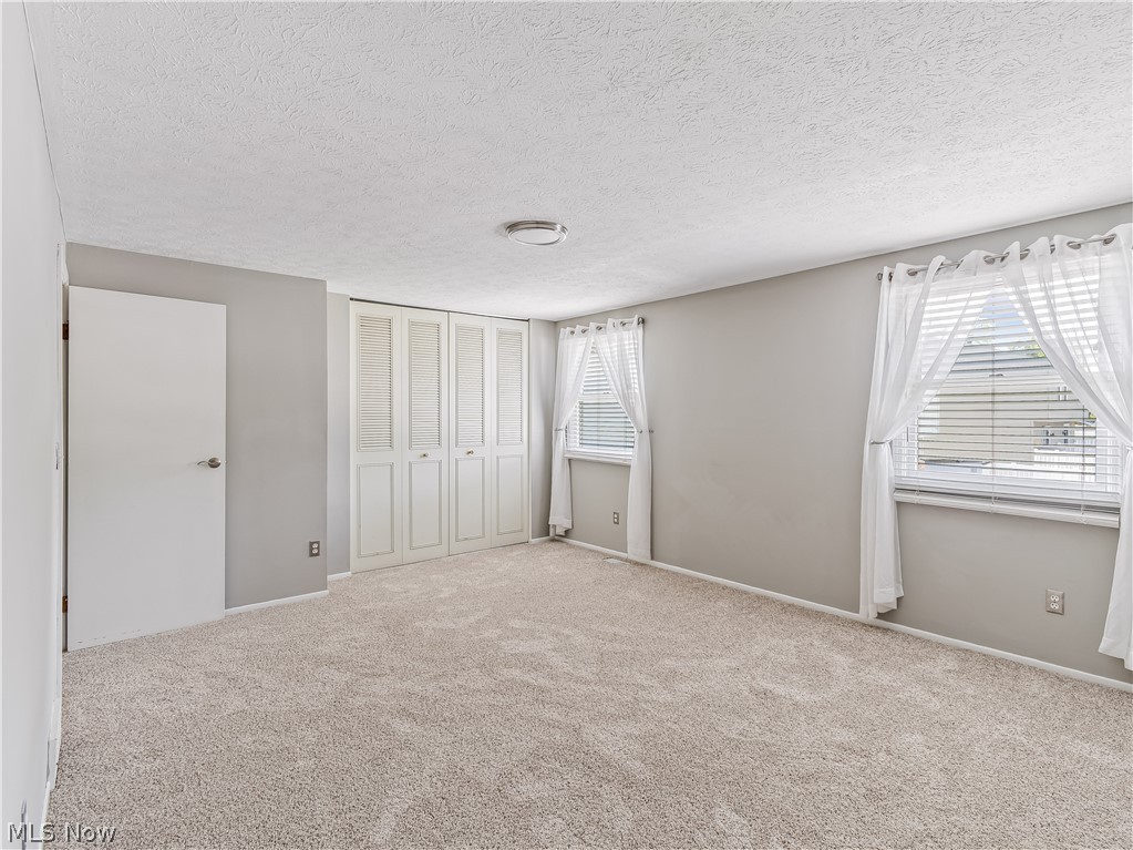 Twinbrook Manor - Residential