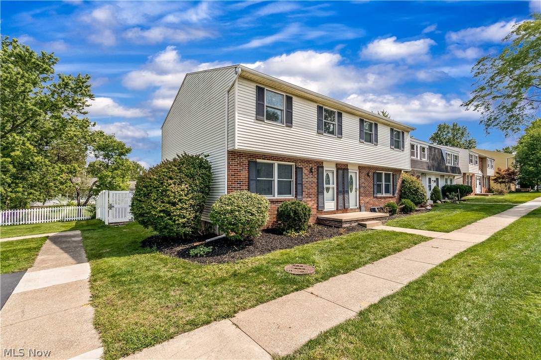 Twinbrook Manor - Residential