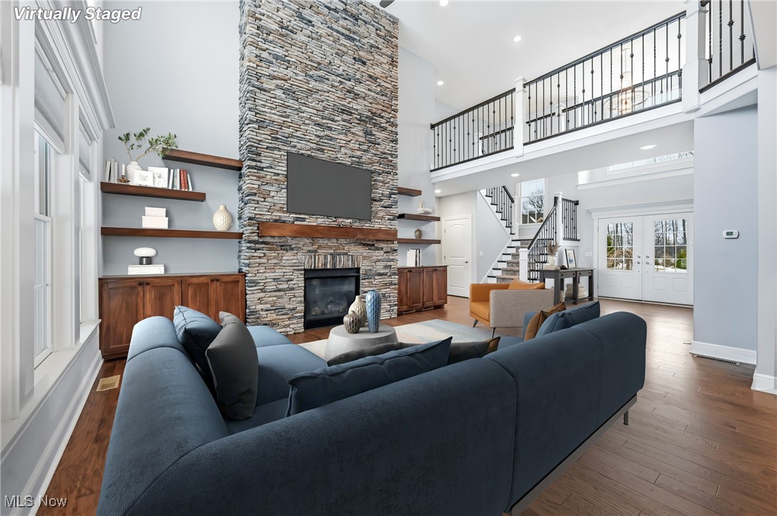 7171 Paddington Rowe