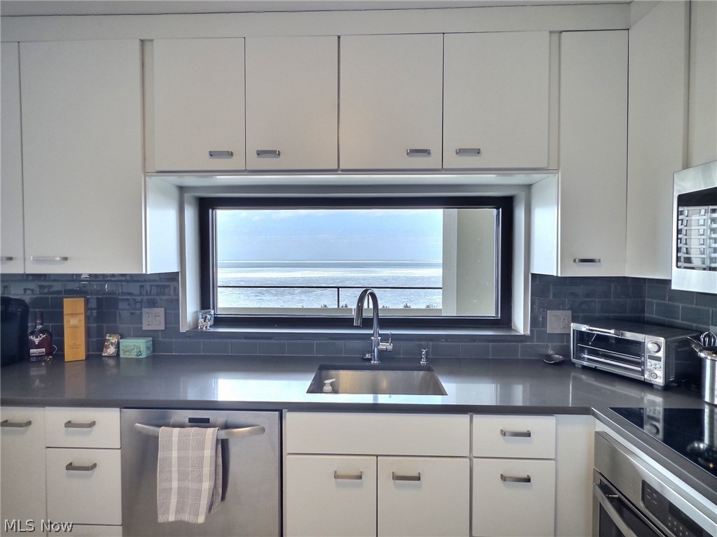 1 Bratenahl Place 1009