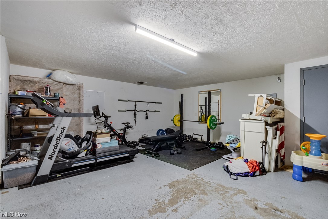 Chapman Grove Village Twnhms Sub Ph 2 - Residential