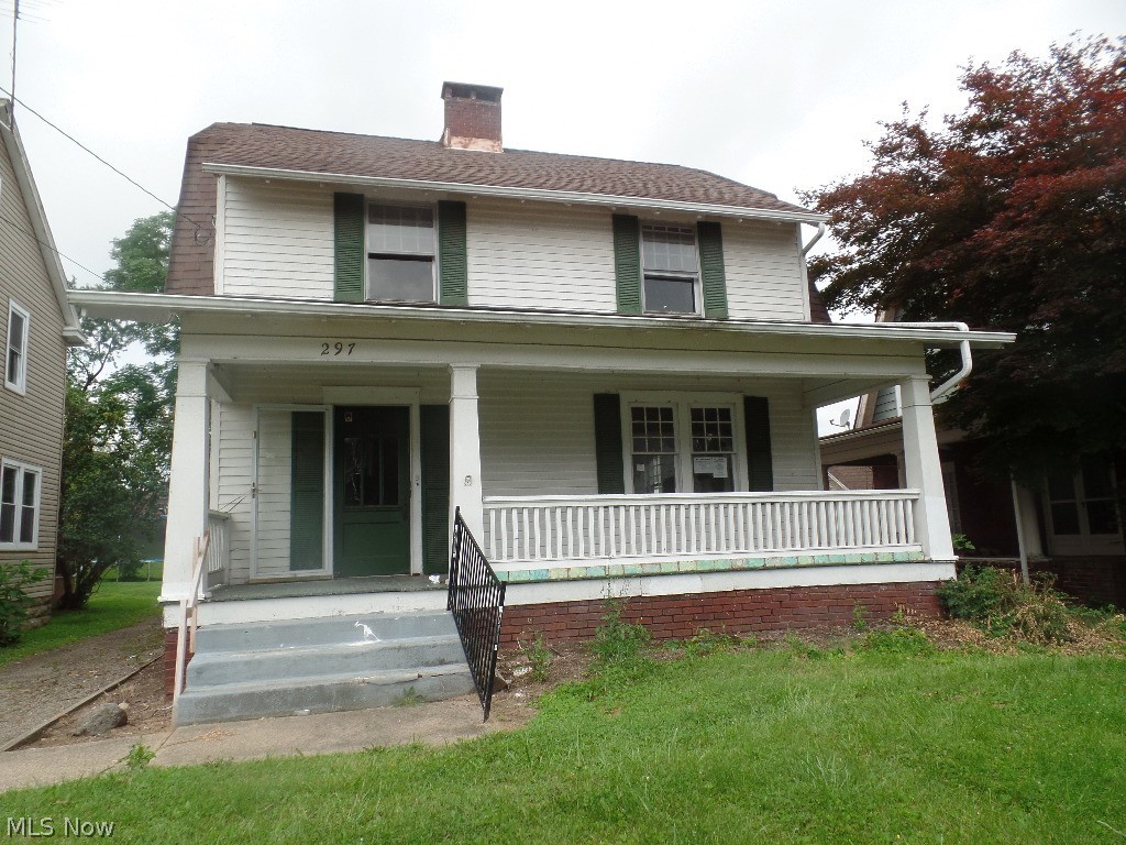Looking for 3 to 4 Bedroom here is the home for you. Situated in the city of Newark and have a 2 Car detached garage and a large front porch to set and enjoy the views a Living ,dinning kitchen out area and a full basement with washer, dryer hook and an utility sink.