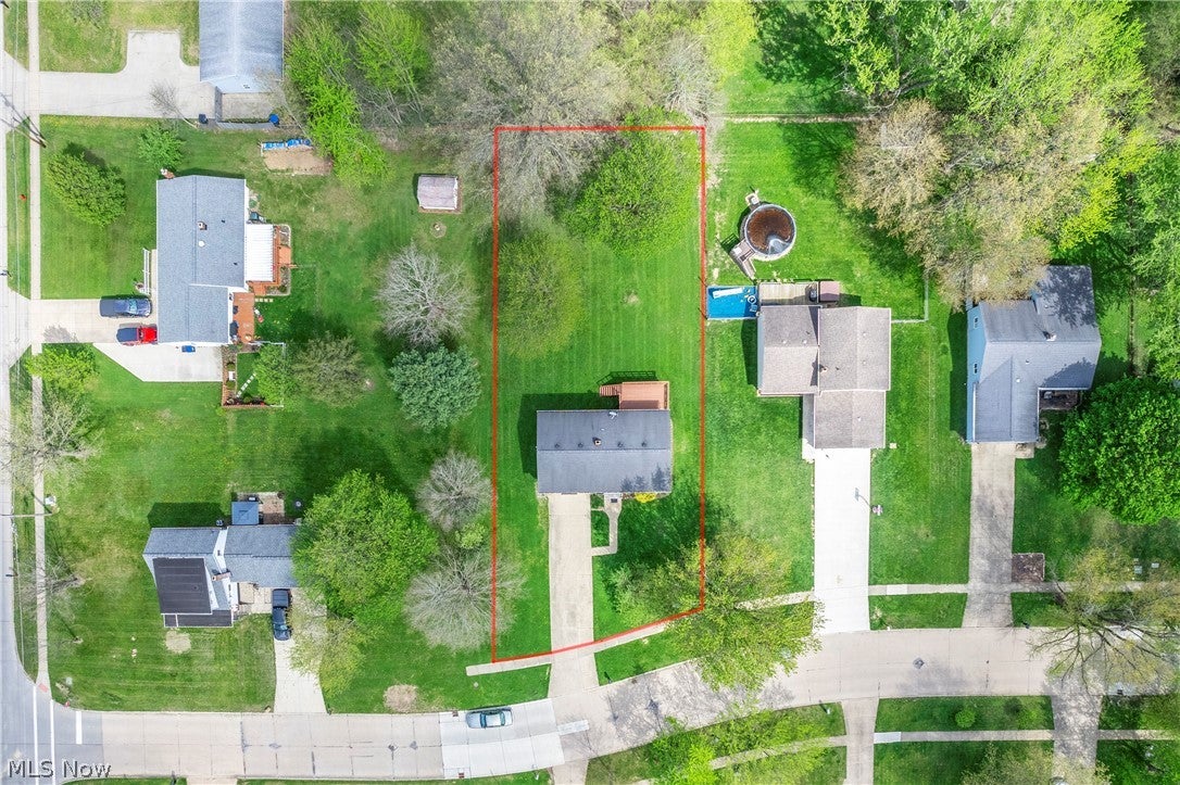 3811 Bramblewood Drive