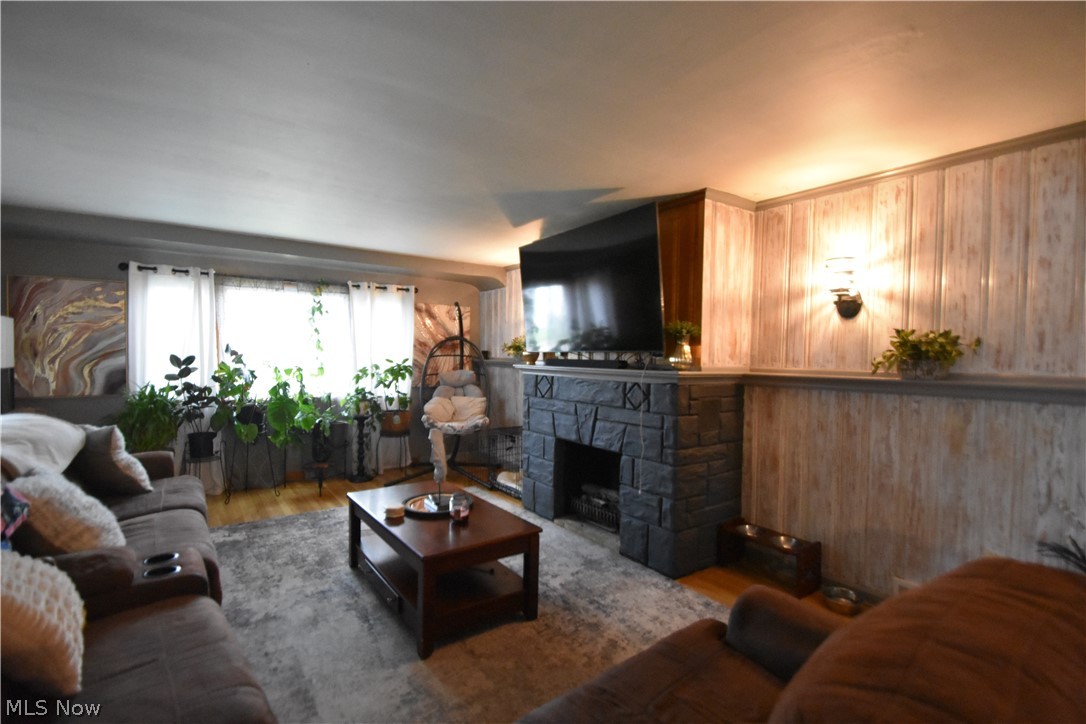 Center - Residential