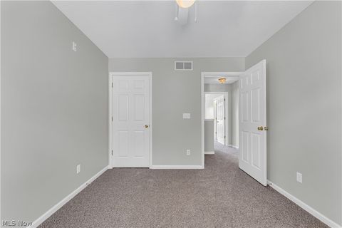 Tiny photo for 467 Canterbury Lane, Northfield, OH 44067 (MLS # 5226942)