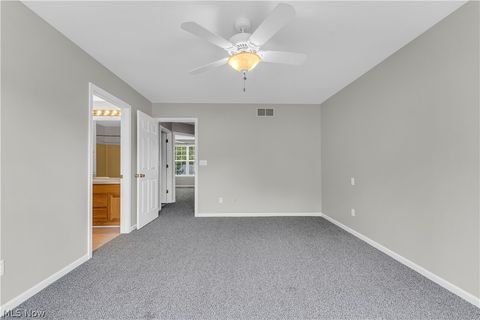 Tiny photo for 467 Canterbury Lane, Northfield, OH 44067 (MLS # 5226942)