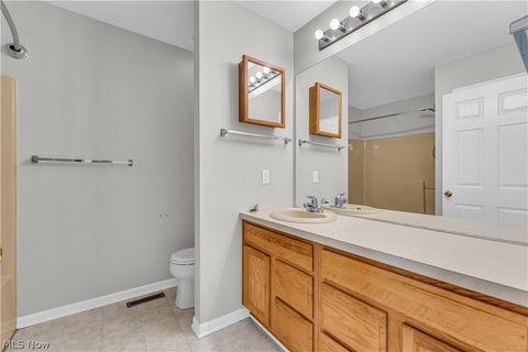 Tiny photo for 467 Canterbury Lane, Northfield, OH 44067 (MLS # 5226942)