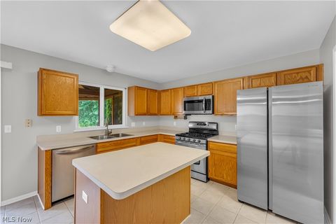 Tiny photo for 467 Canterbury Lane, Northfield, OH 44067 (MLS # 5226942)