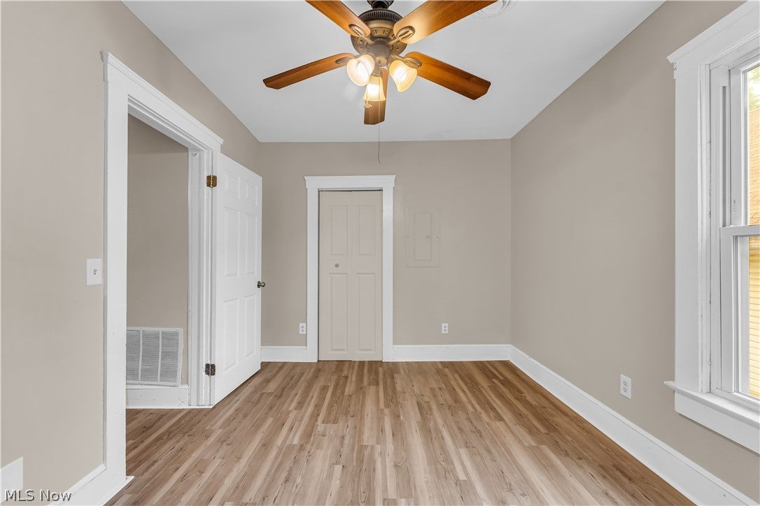 2050 W 83rd Street 2/UP