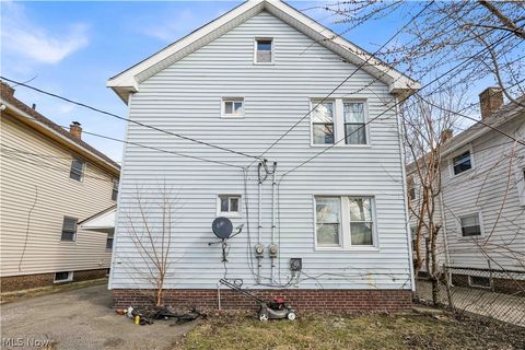 Tiny photo for 3416 W 117th Street #3418/UP, Cleveland, OH 44111 (MLS # 5190586)