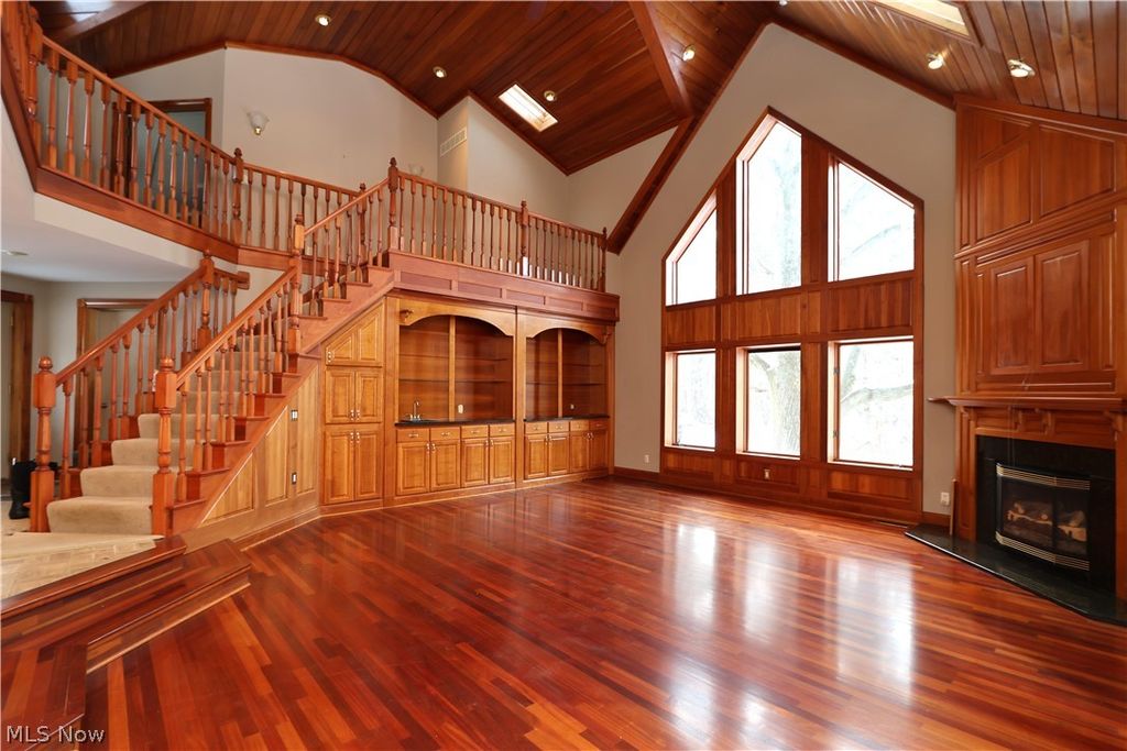 Photo of 400 Garver Road, Mansfield, OH 44903 (MLS # 5185653)