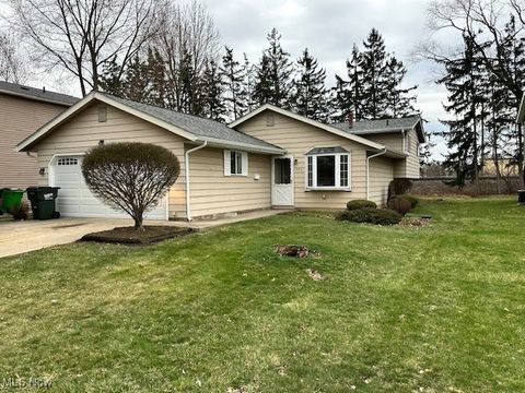 275 Butternut Lane, Berea, OH 44017 - #: 5107985