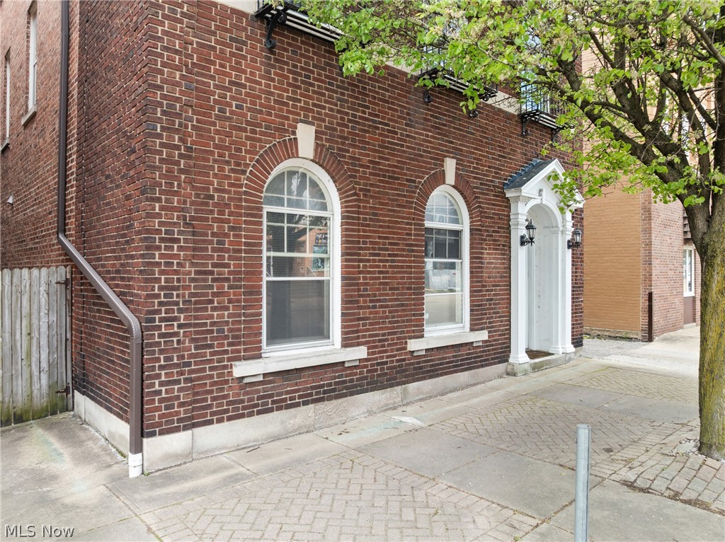 Martins Add 02 - Commercial Sale