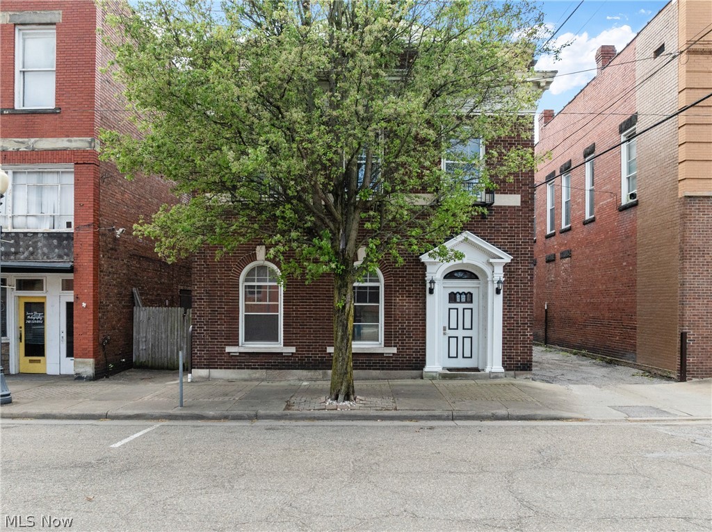 Martins Add 02 - Commercial Sale