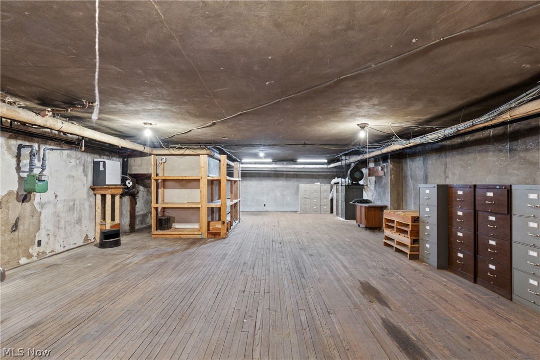 Martins Add 02 - Commercial Sale