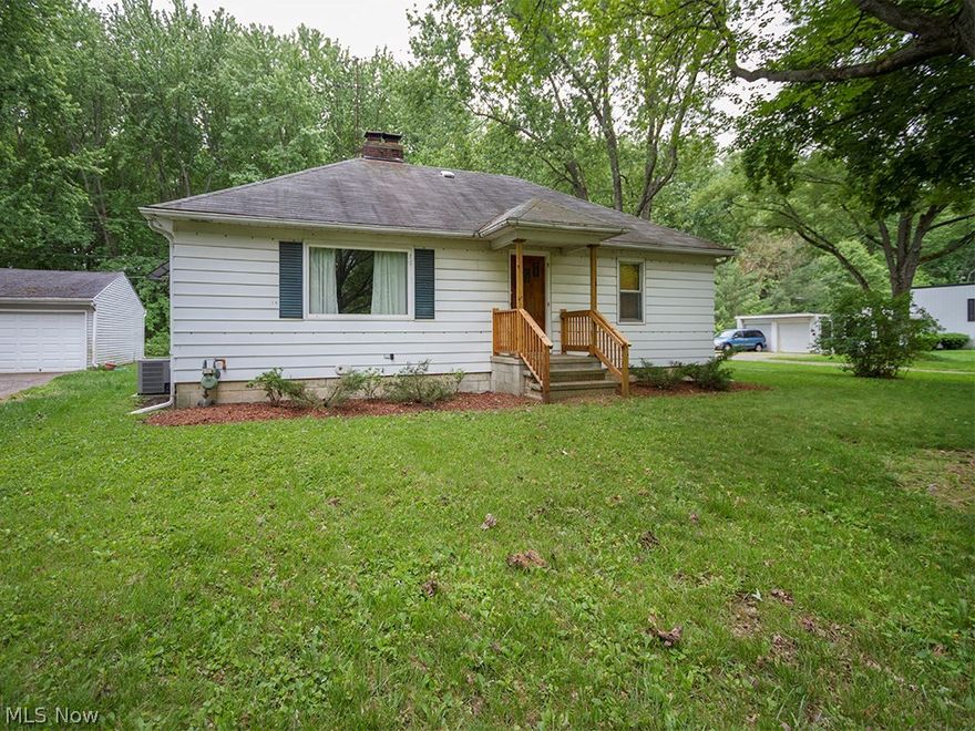 Wonderful Ranch home located on a dead end street in Elyria Township. This turn key home has bike trail access and private drive. Updates include newer High efficiency furnace, central air, hwh, Electric panel, renovated bathroom, and most exterior doors.  This is a great starter home or the perfect place to downsize too.  Dont miss out this one wont last! Schedule your private showing today!