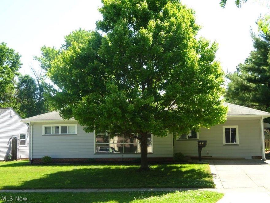 Totally remodeled ranch with 3 bedrooms. Large living room with laminate flooring, crown molding, formal dining room/kitchen has new cabinets. New electric,  furnace and C/A. All brand new stainless steel appliances, granite counters and breakfast bar. Bathroom has ceramic tile, all new cabinet and fixtures. Bedrooms new carpeting and crown molding. First floor laundry/garage converted to a family room. WOW!