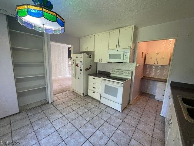 6167 Oakwood Circle