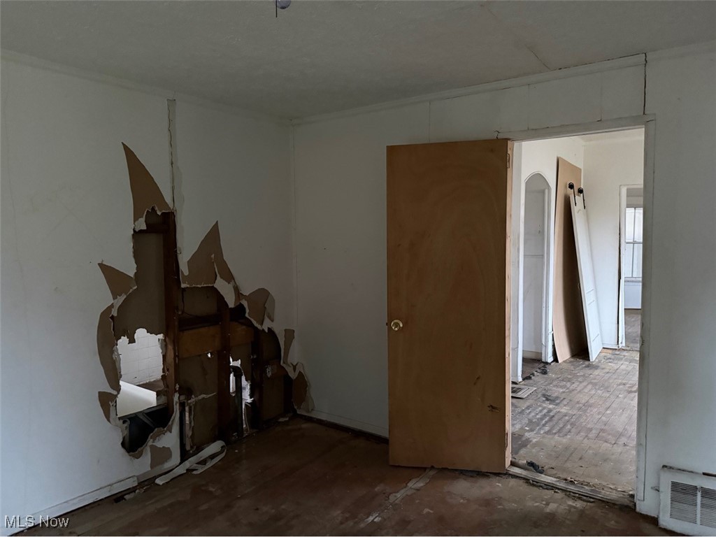 J F & L S Browns - Residential Income