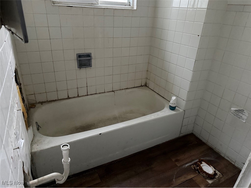 J F & L S Browns - Residential Income