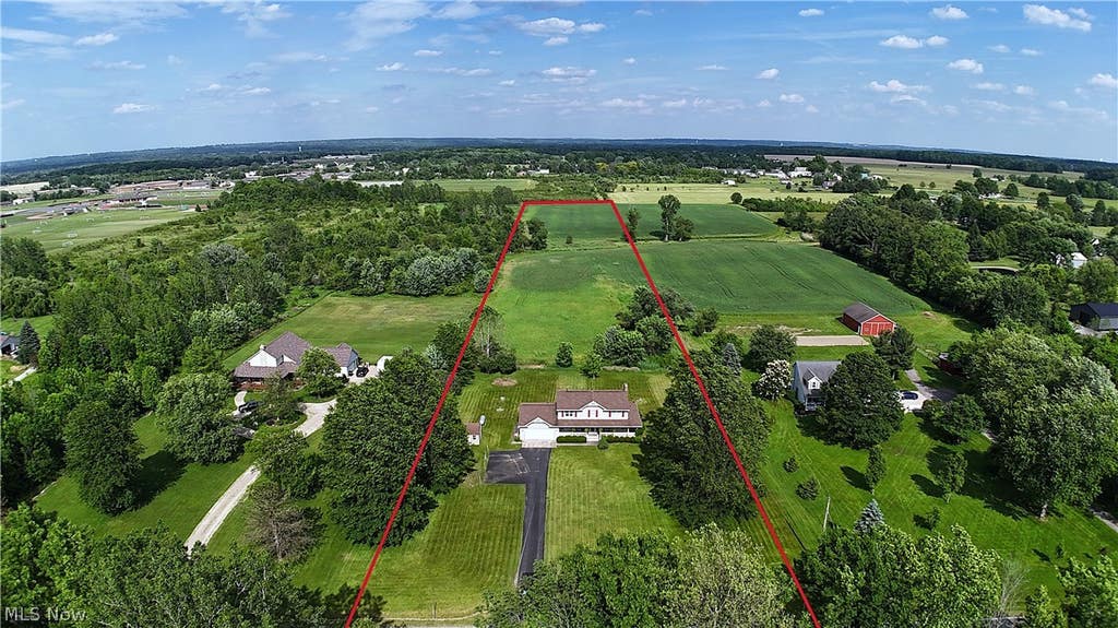 Photo of 3285 Lester Road, Medina, OH 44256 (MLS # 5216944)