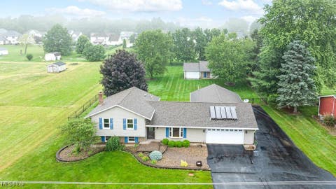 Photo for 1142 Beechwood Road